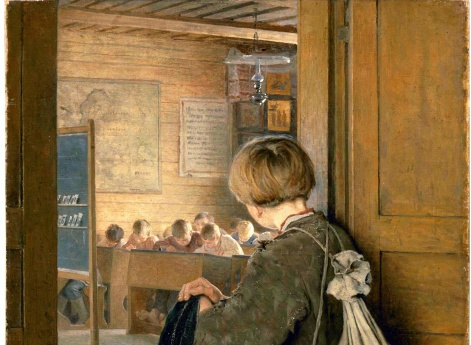 У дверей школы