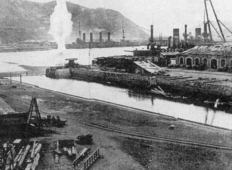 Стоянка кораблей в бухте Белый Волк