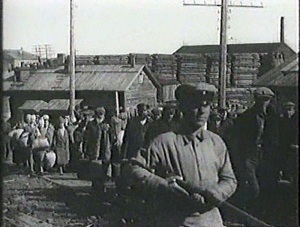 Флоренский отправлен со спецконвоем в Соловецкий лагерь особого назначения